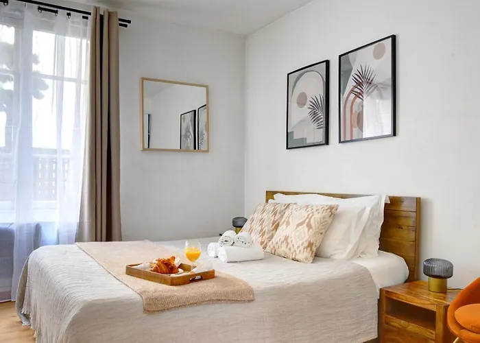 Διαμέρισμα Bnbnova - Eiffel Tower & Champ De Mars *